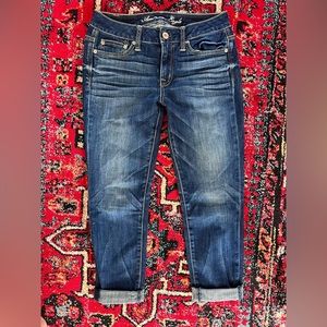American Eagle slouchy jeans